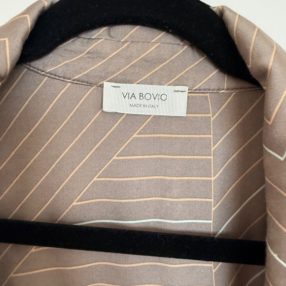 Made in Italy Via Bovio Geometric Blouse Viscose Oversized Shirt Neutral Taupe - Picture 3 of 8